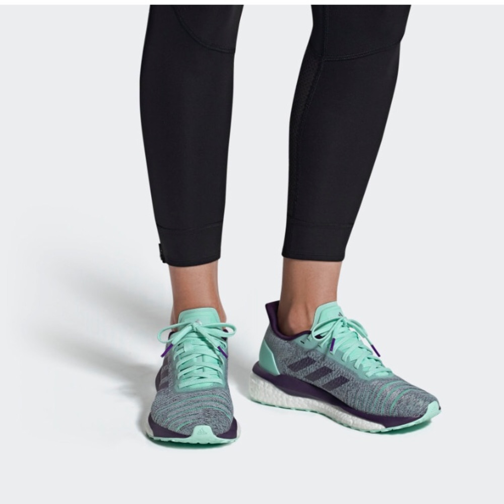 adidas Solardrive Shoes Women's
Size 9 or 9.5